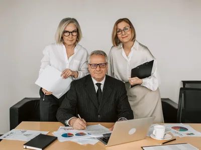 Komandos fotografija įmonėje